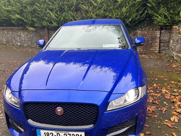 Jaguar XF Saloon, Diesel, 2018, Blue