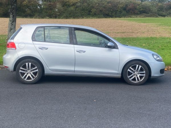 Volkswagen Golf Hatchback, Diesel, 2010, Silver