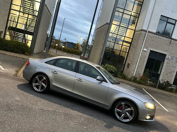 Audi A4 Saloon, Diesel, 2010, Grey