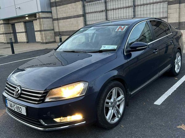 Volkswagen Passat Saloon, Diesel, 2014, Blue