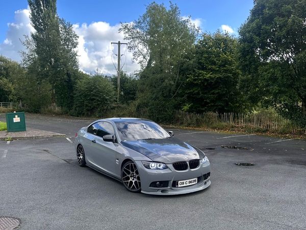 BMW 3-Series Coupe, Diesel, 2009, Grey