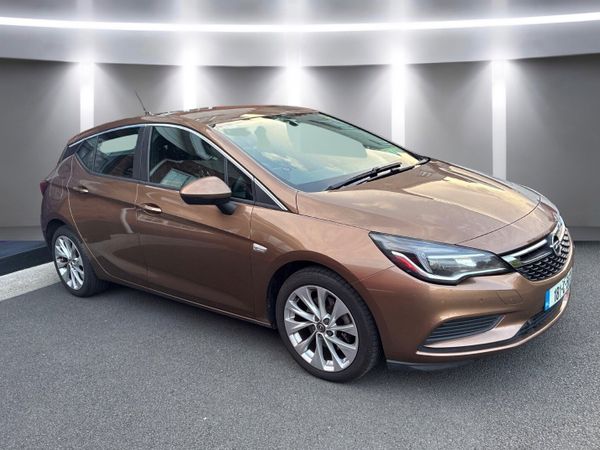 Opel Astra Hatchback, Diesel, 2018, Brown