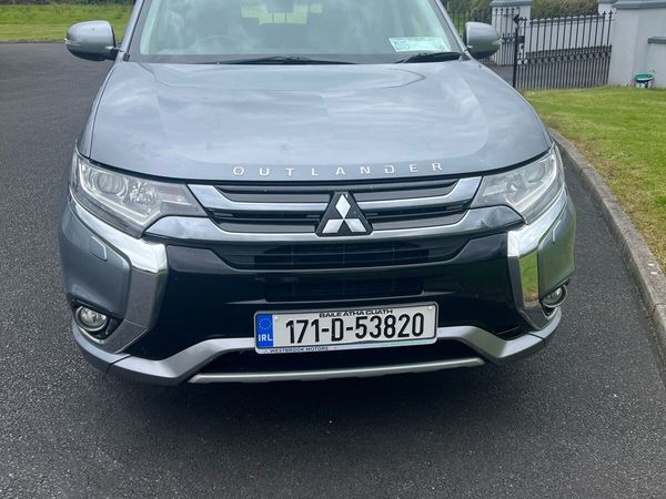 Mitsubishi Outlander SUV, Petrol Plug-in Hybrid, 2017, Grey