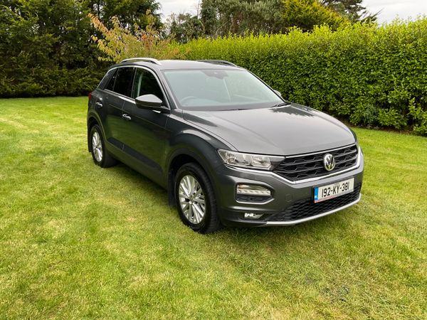 Volkswagen T-Roc SUV, Diesel, 2019, Grey