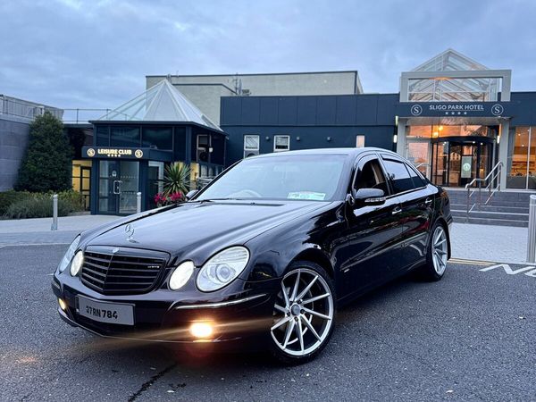 Mercedes-Benz E-Class Saloon, Diesel, 2007, Black