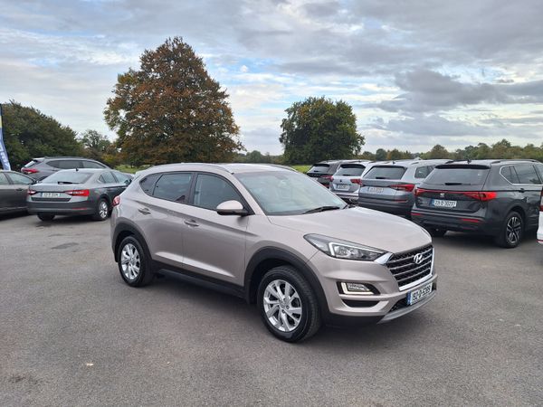 Hyundai Tucson SUV, Diesel, 2019, White