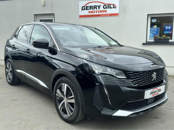 Peugeot 3008 MPV, Diesel, 2022, Black