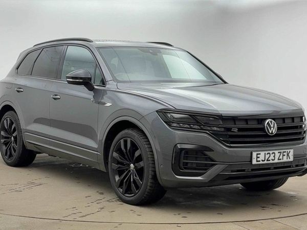 Volkswagen Touareg , Diesel, 2023, Grey