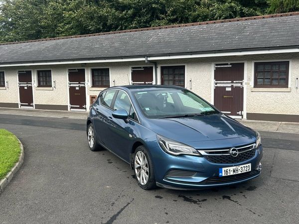 Opel Astra Hatchback, Diesel, 2016, Blue