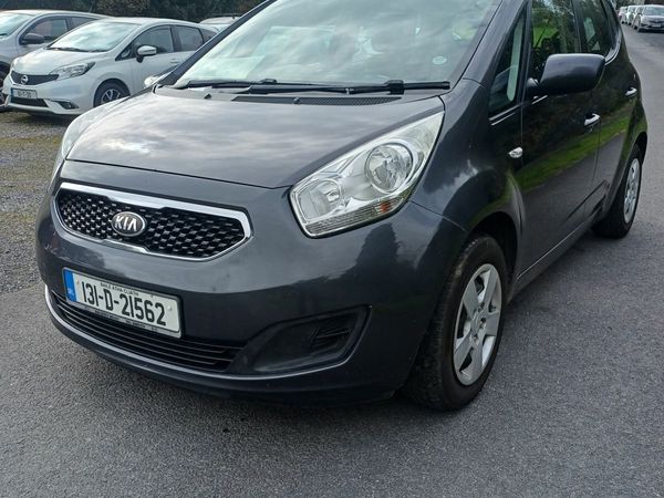 Kia Venga MPV, Diesel, 2013, Silver