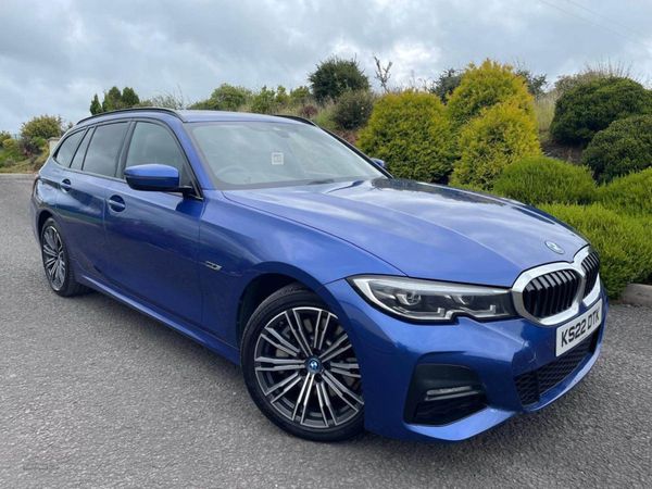 BMW 3-Series , Hybrid, 2022, Blue