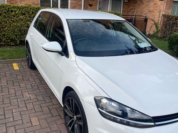 Volkswagen Golf Estate, Diesel, 2018, White