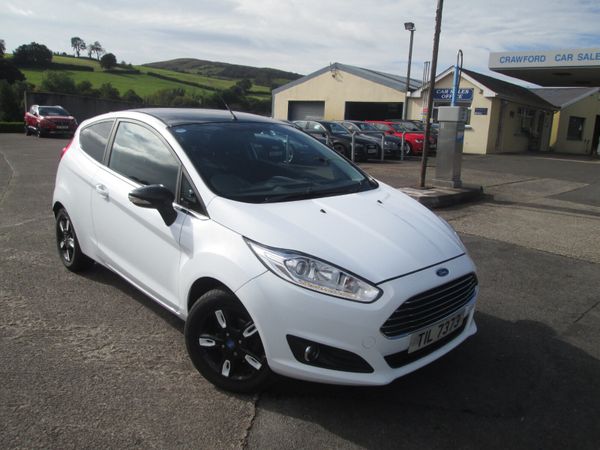 Ford Fiesta Hatchback, Petrol, 2016, White
