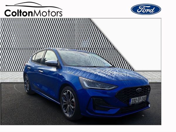 Ford Focus Hatchback, Petrol, 2023, Blue