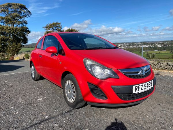 Vauxhall Corsa Hatchback, Petrol, 2014, Red
