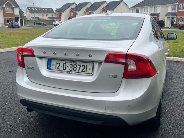 Volvo S60 Saloon, Diesel, 2012, Silver