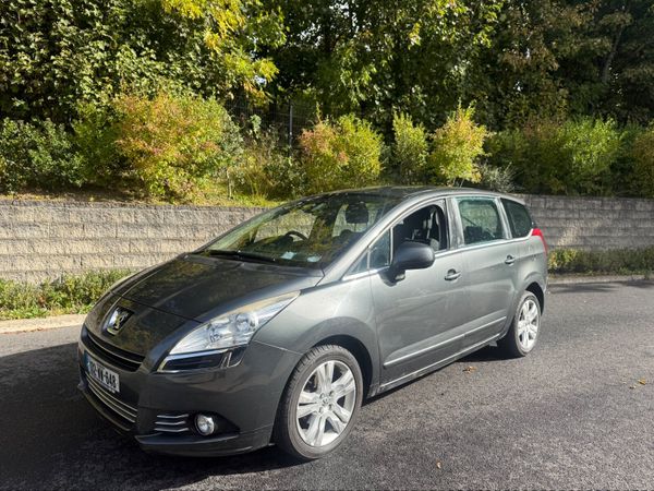 Peugeot 5008 MPV, Diesel, 2013, Grey