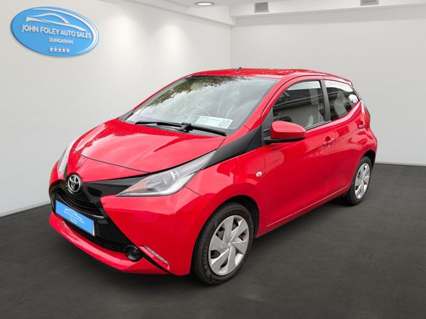 Toyota Aygo Hatchback, Petrol, 2017, Red