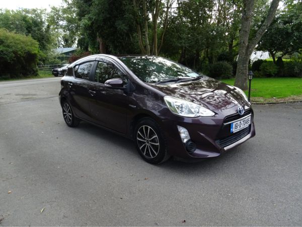 Toyota Aqua Hatchback, Petrol Hybrid, 2016, Black