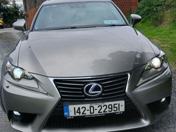 Lexus IS Saloon, Petrol Hybrid, 2014, Silver