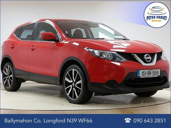 Nissan Qashqai Hatchback, Diesel, 2015, Red