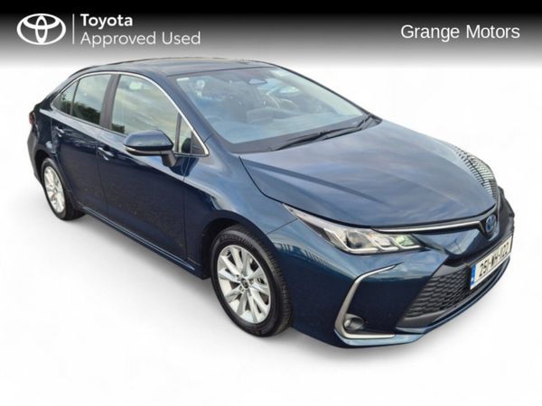 Toyota Corolla Saloon, Petrol Hybrid, 2025, Blue