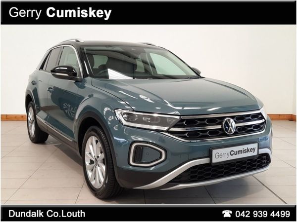 Volkswagen T-Roc SUV, Petrol, 2023, Blue