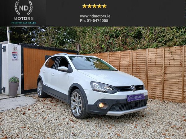 Volkswagen Polo Hatchback, Petrol, 2017, White