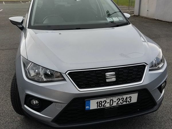 SEAT Arona SUV, Diesel, 2018, Grey