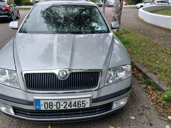 Skoda Octavia Hatchback, Petrol, 2008, Silver