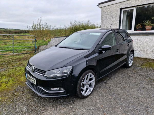 Volkswagen Polo Hatchback, Petrol, 2015, Black