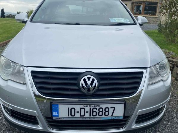 Volkswagen Passat Estate, Diesel, 2010, Silver