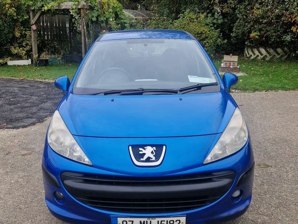 Peugeot 207 Hatchback, Diesel, 2007, Blue
