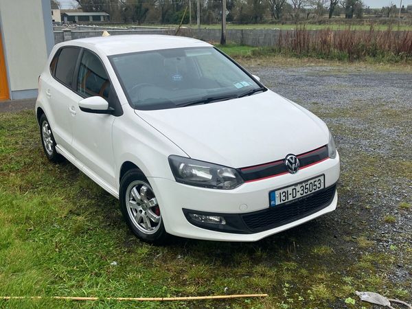 Volkswagen Polo Hatchback, Diesel, 2013, White