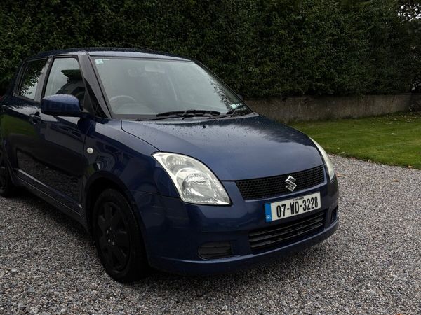 Suzuki Swift Hatchback, Petrol, 2007, Blue