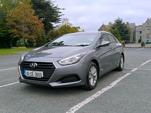 Hyundai i40 Saloon, Diesel, 2015, Silver
