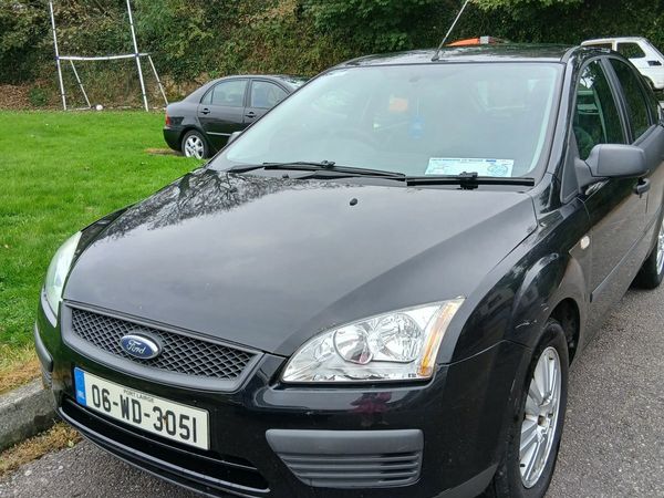 Ford Focus Hatchback, Petrol, 2006, Black