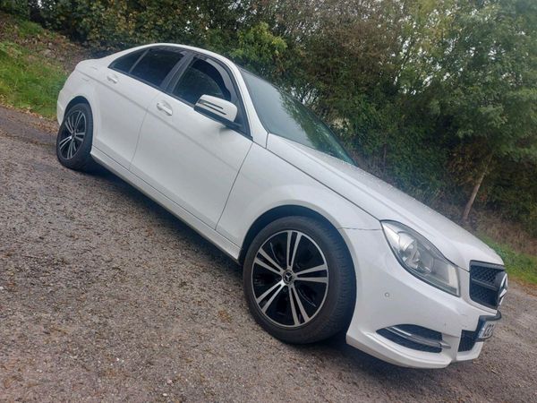 Mercedes-Benz C-Class Saloon, Diesel, 2013, White