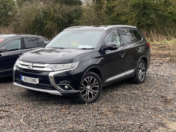 Mitsubishi Outlander SUV, Diesel, 2016, Black