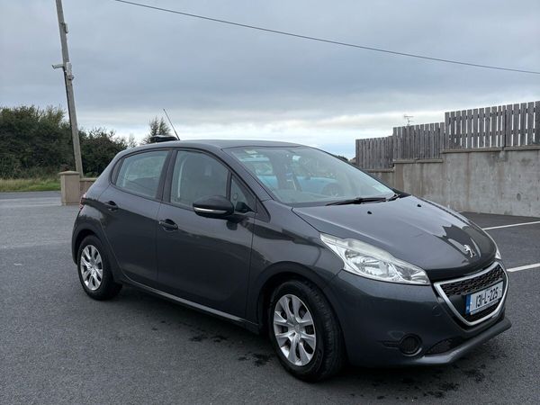 Peugeot 208 Hatchback, Petrol, 2013, Grey
