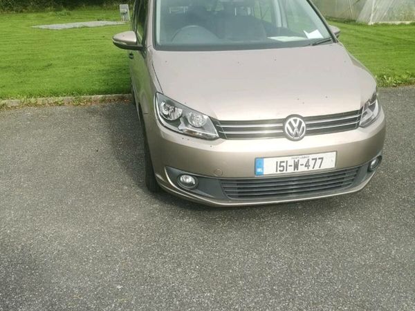 Volkswagen Touran MPV, Diesel, 2015, Brown
