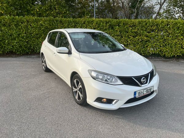 Nissan Pulsar Hatchback, Diesel, 2015, White