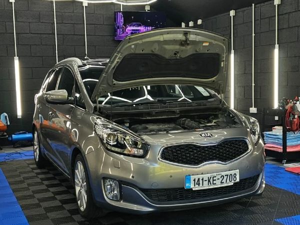 Kia Carens MPV, Diesel, 2014, Silver