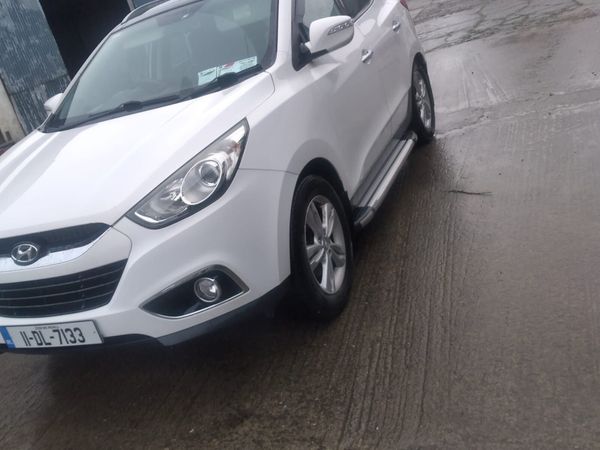 Hyundai ix35 SUV, Diesel, 2011, White