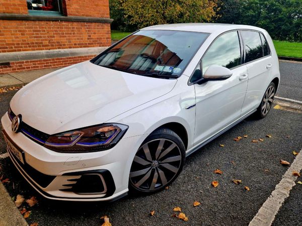 Volkswagen Golf Hatchback, Petrol Plug-in Hybrid, 2018, White