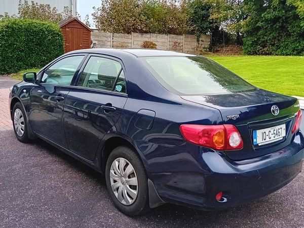Toyota Corolla Saloon, Petrol, 2010, Blue