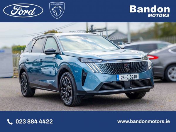 Peugeot 5008 MPV, Petrol, 2025, Blue