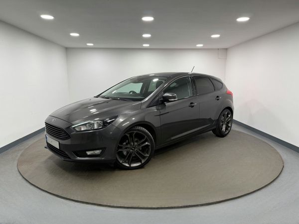 Ford Focus Hatchback, Diesel, 2018, Grey