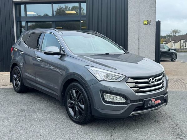 Hyundai Santa Fe SUV, Diesel, 2015, Silver
