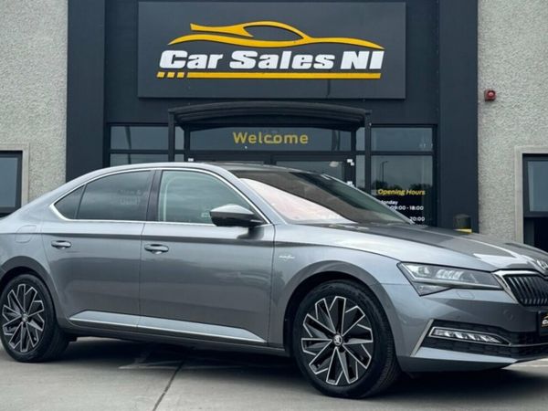 Skoda Superb Hatchback, Diesel, 2023, Grey